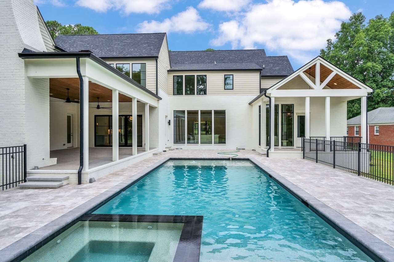 Water feature and spa